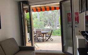 T2 Rez de jardin 300m Plage de Beaucours Sanary sur Mer